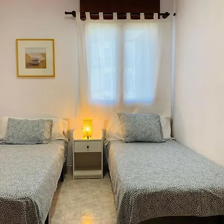 Con Piscina A 200m De La Playa En Apartament Denia